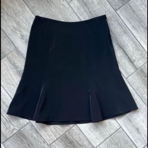 White House Black Market Skirt - Size 4